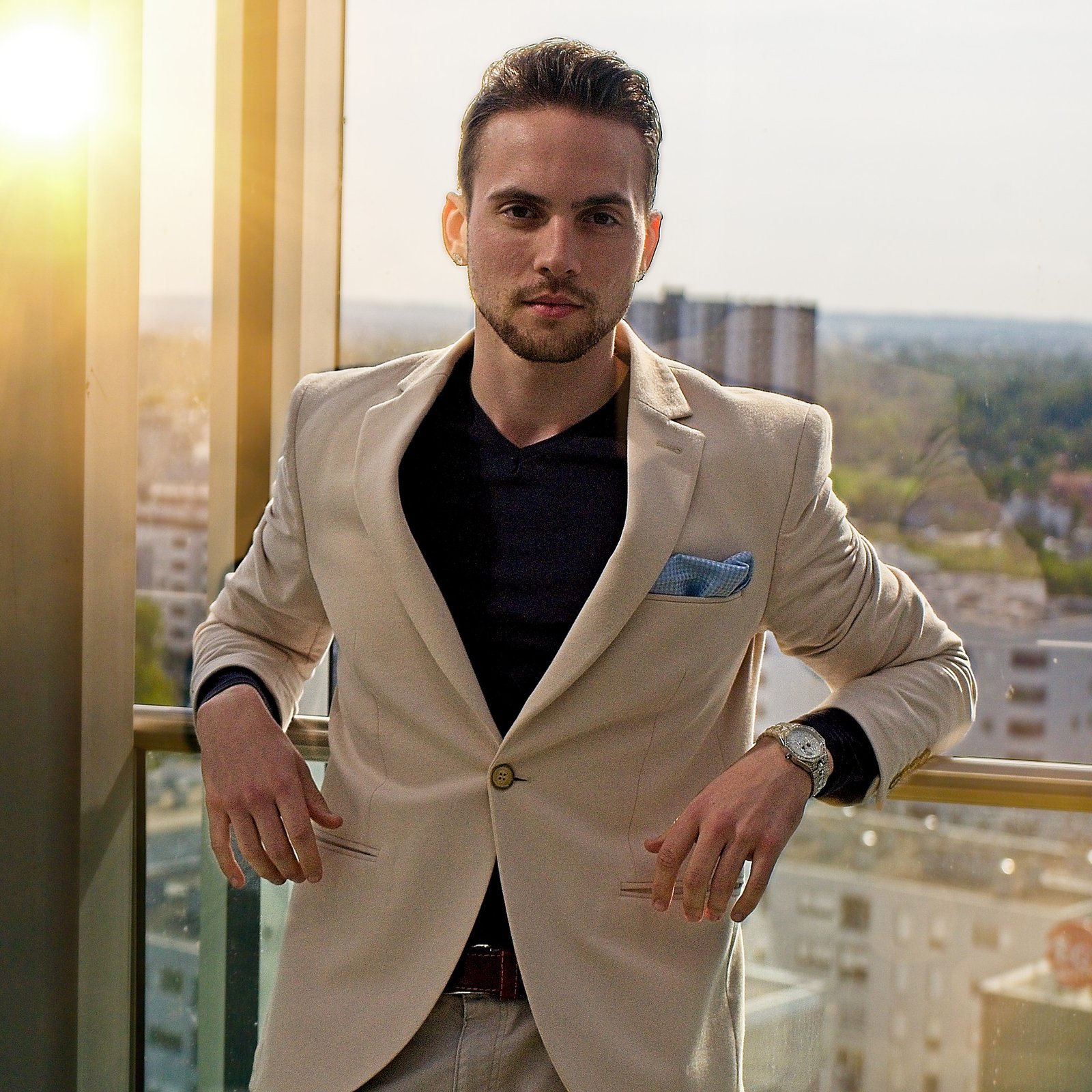 Dino Bešić, Gründer von Marketing by Bešić